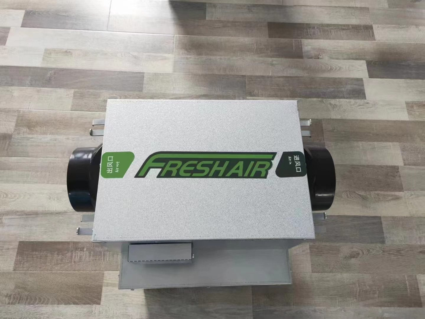 如何安裝單向流新風(fēng)機的排風(fēng)口