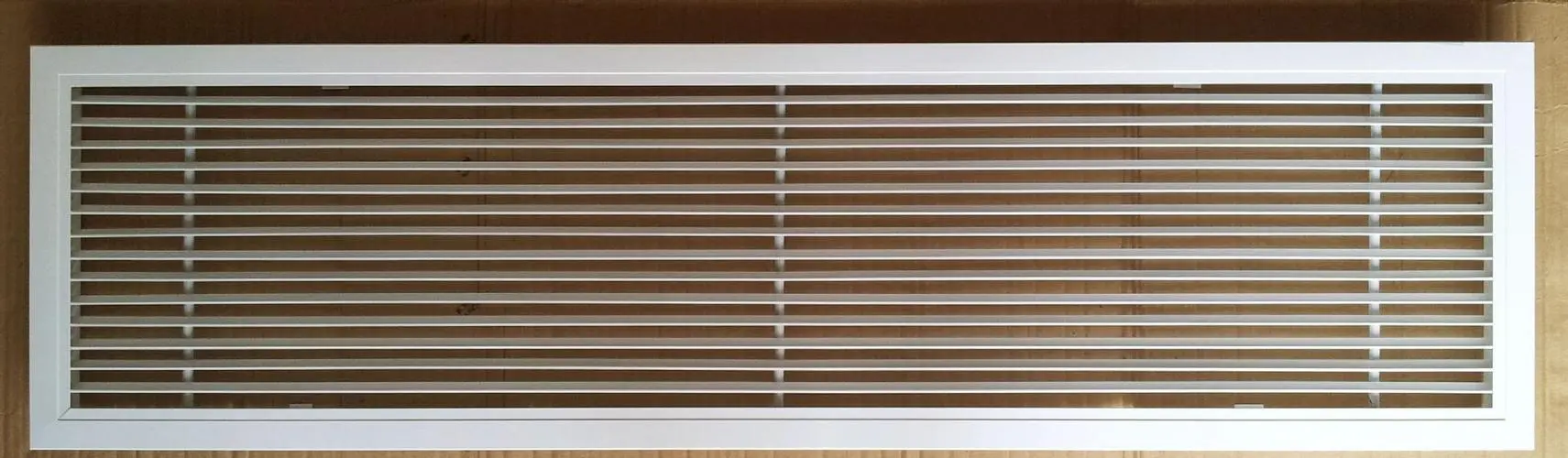 單層百葉風口的主要區(qū)別和使用場所