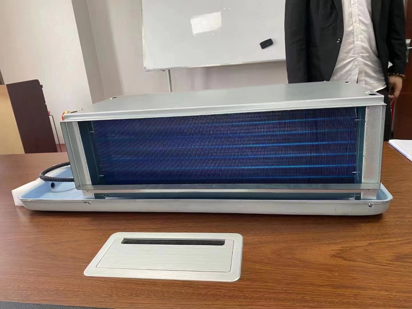 臥式暗裝風(fēng)機盤管的三個運用特點